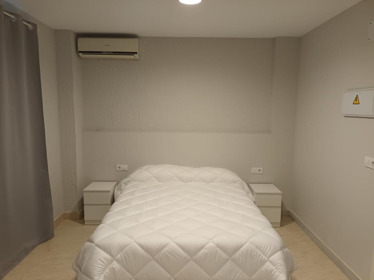 Hostal Cerro Del Castillo 胡米利亚 外观 照片